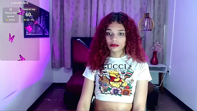 luisa__torres webcam
