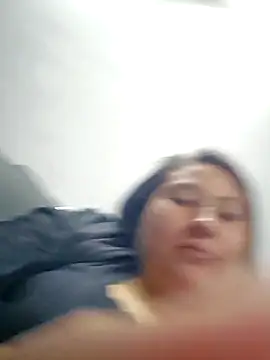 Celeem_ webcam