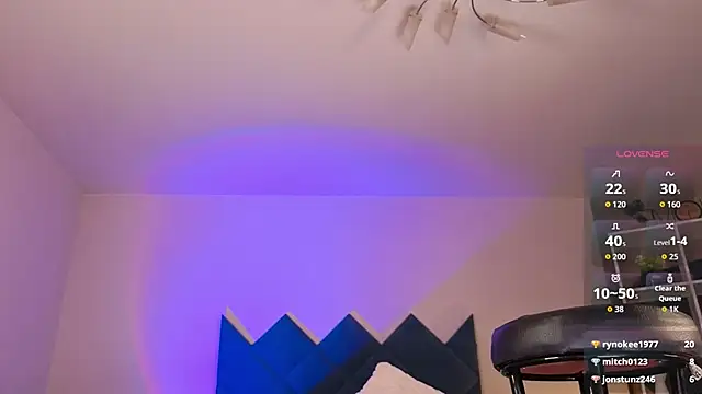 KuramiGirl webcam
