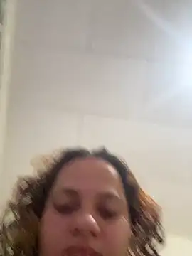 antonelared18 webcam