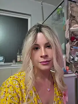 ItsAuroraBorealis webcam