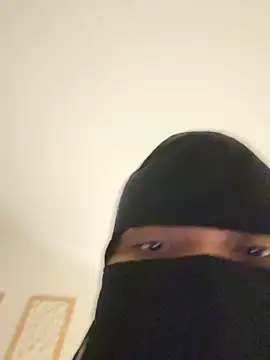 Submissive_Arab webcam