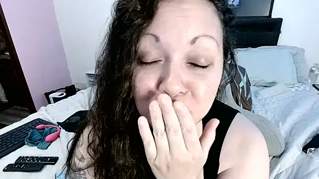 AngelSinz69 webcam