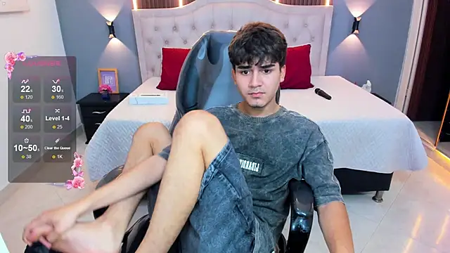 Tommy18__ webcam