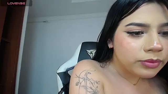Ashley_piinkk_ webcam