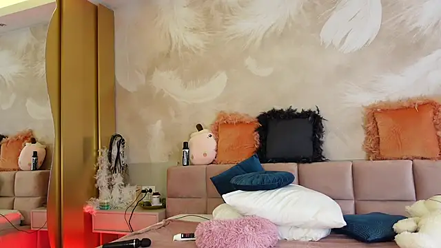 jullyblair - JullyBlair's free webcam - UK Sex Cams