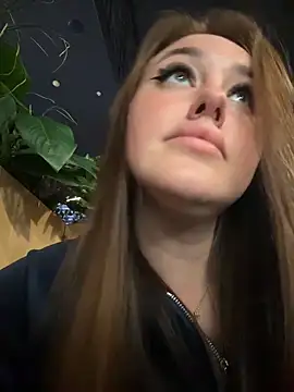 KiraSunshine webcam