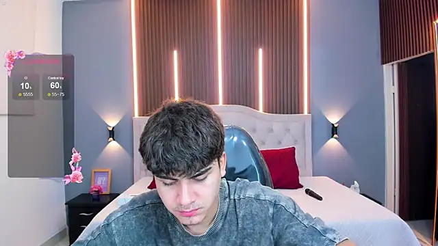 Tommy18__ webcam