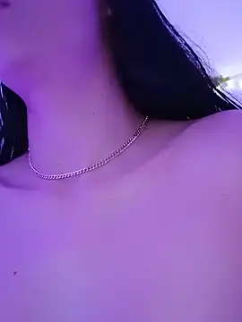 Julie_Bennet webcam