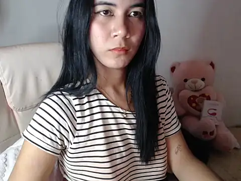 TransPetite1 webcam