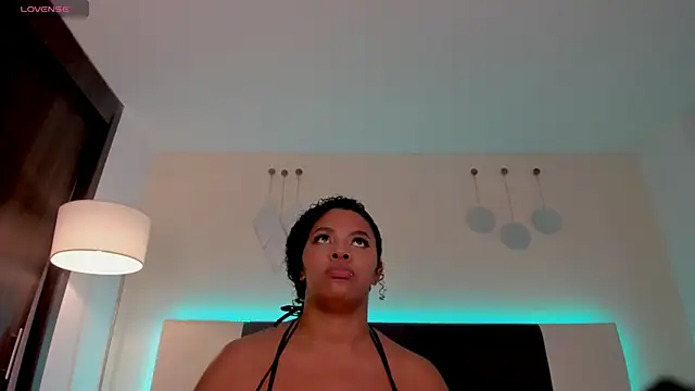 sky_loren - Sky_Loren's free webcam - UK Sex Cams