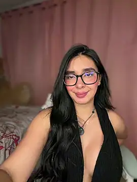 MiaSofia__ live sex cam