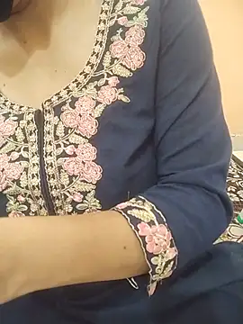 MeenuBhabhi547 webcam