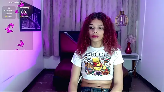 luisa__torres webcam