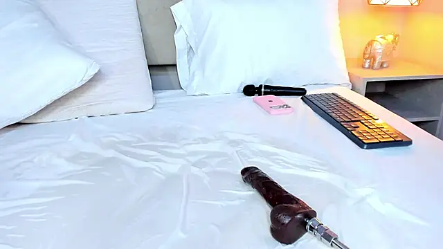 isabel_sofiaa webcam