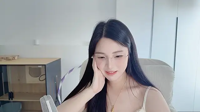 holo_love webcam