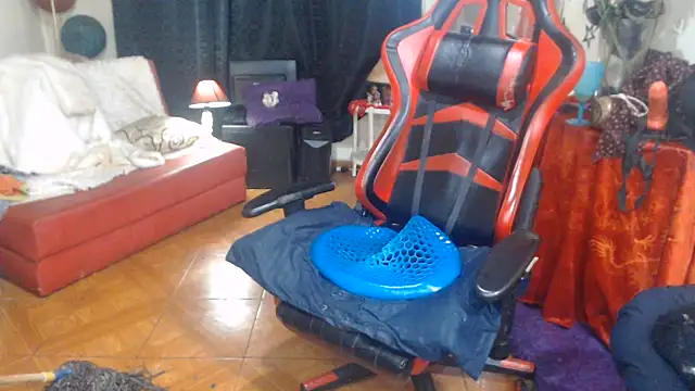 AlexaBigBoobss webcam