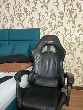 Dante_Goldt webcam