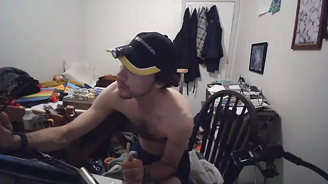 JohnnyMoves webcam