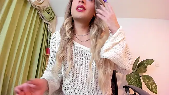 LukaCastillo live sex cam