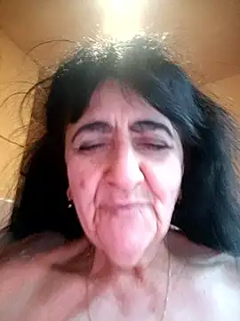 Lovely_Lori