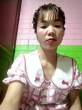 AmyLinee01 webcam