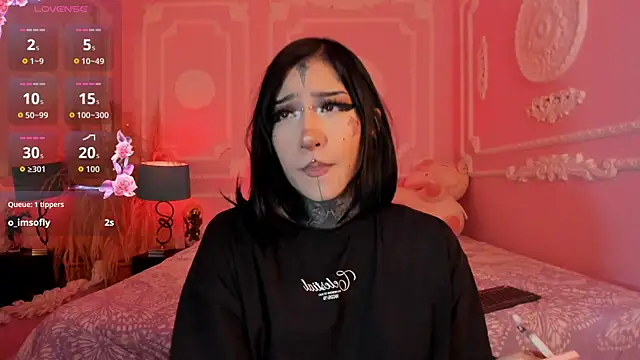Kat_VonDe