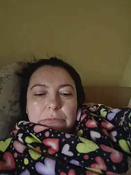 emmaemmy40 - EmmaEmmy40's free webcam - UK Sex Cams