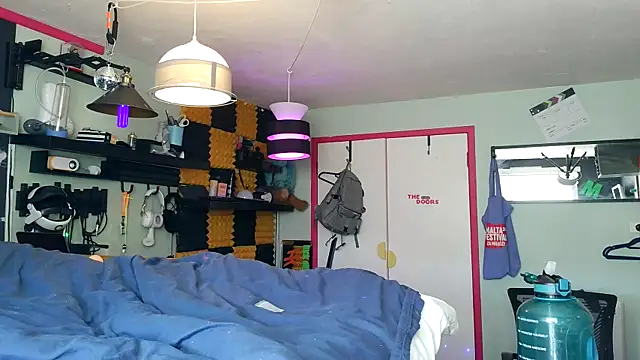 mcpherson72 - McPherson72's free webcam - UK Sex Cams