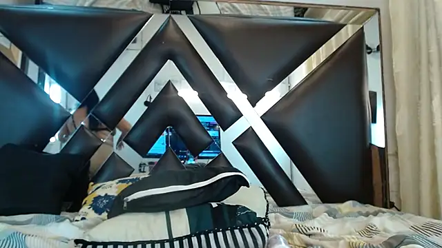 Madison_Copers webcam