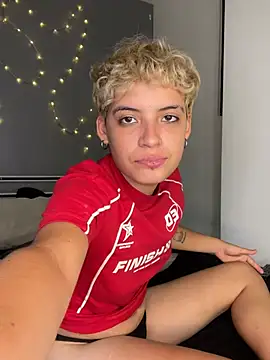 Mia-Sinclair webcam