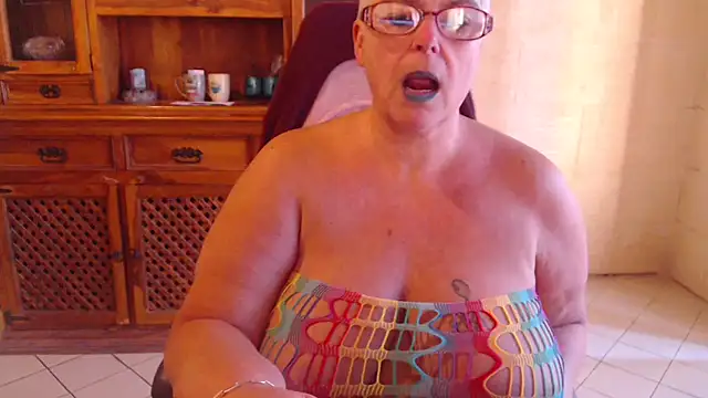 MISS_LINDAH webcam
