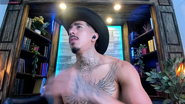 Donovan_Desmond webcam