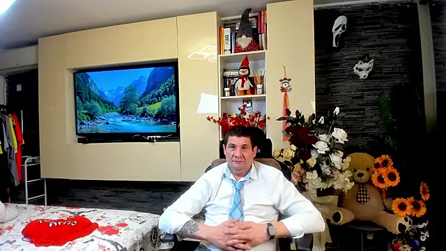 SpartacusDaddy48 webcam