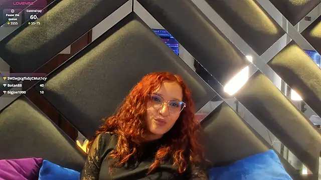 leahluna webcam