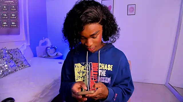 Nico_Dior webcam