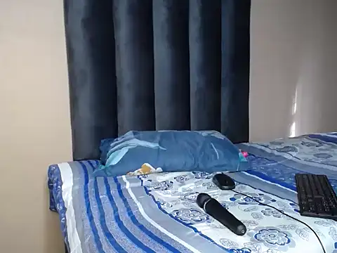 SexyAdel12 webcam
