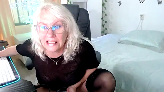 Ghertrude52 webcam