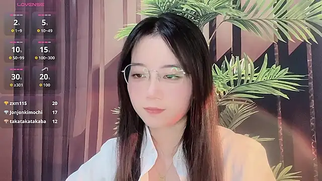 77-Vicky webcam