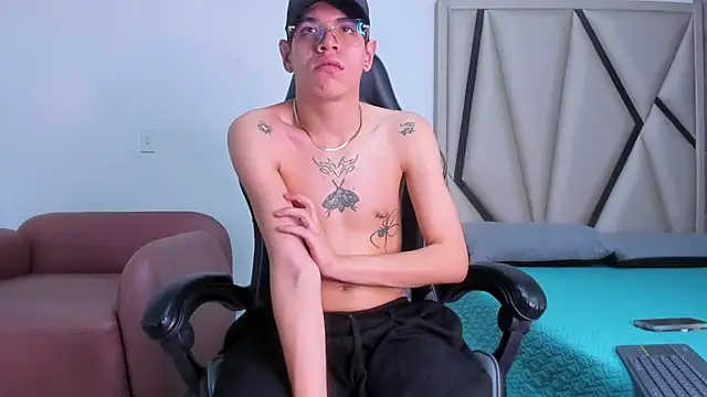 Bennet-Grayy webcam