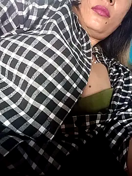 Bristy_BigBoobs webcam