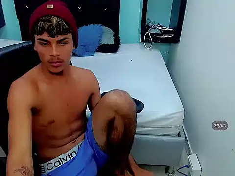 Angel_foxc13 webcam