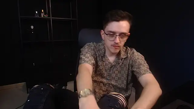 felixstarkk - FelixStarkk's free webcam - UK Sex Cams