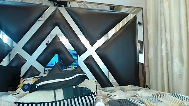 Madison_Copers webcam