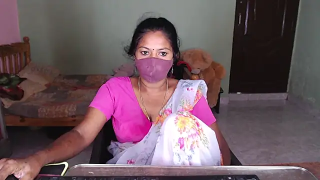 HotGulabi webcam