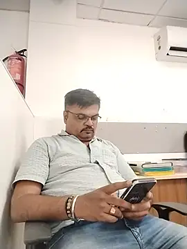 Desi_Lodo_Gujju_Boy webcam
