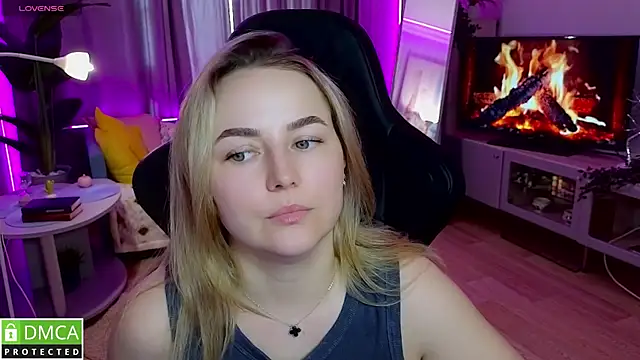 Mira_Mermayd webcam