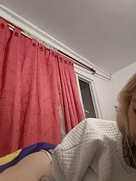 sofigirlgold - Sofigirlgold's free webcam - UK Sex Cams