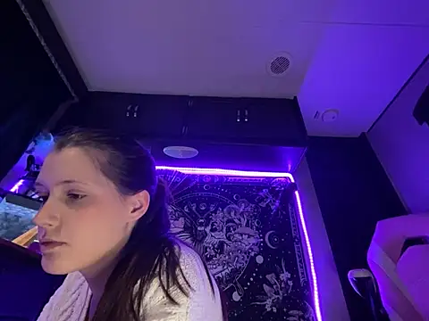 Lilactease webcam