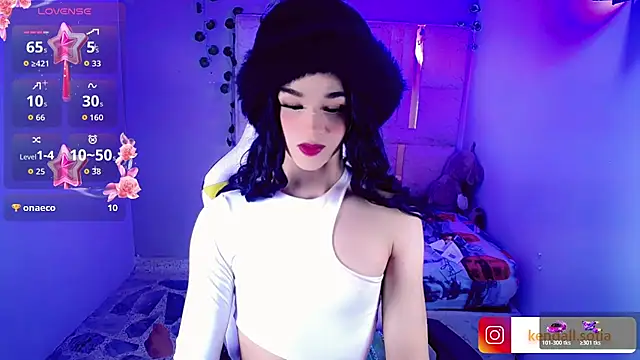 Sophiaa_doll_ webcam